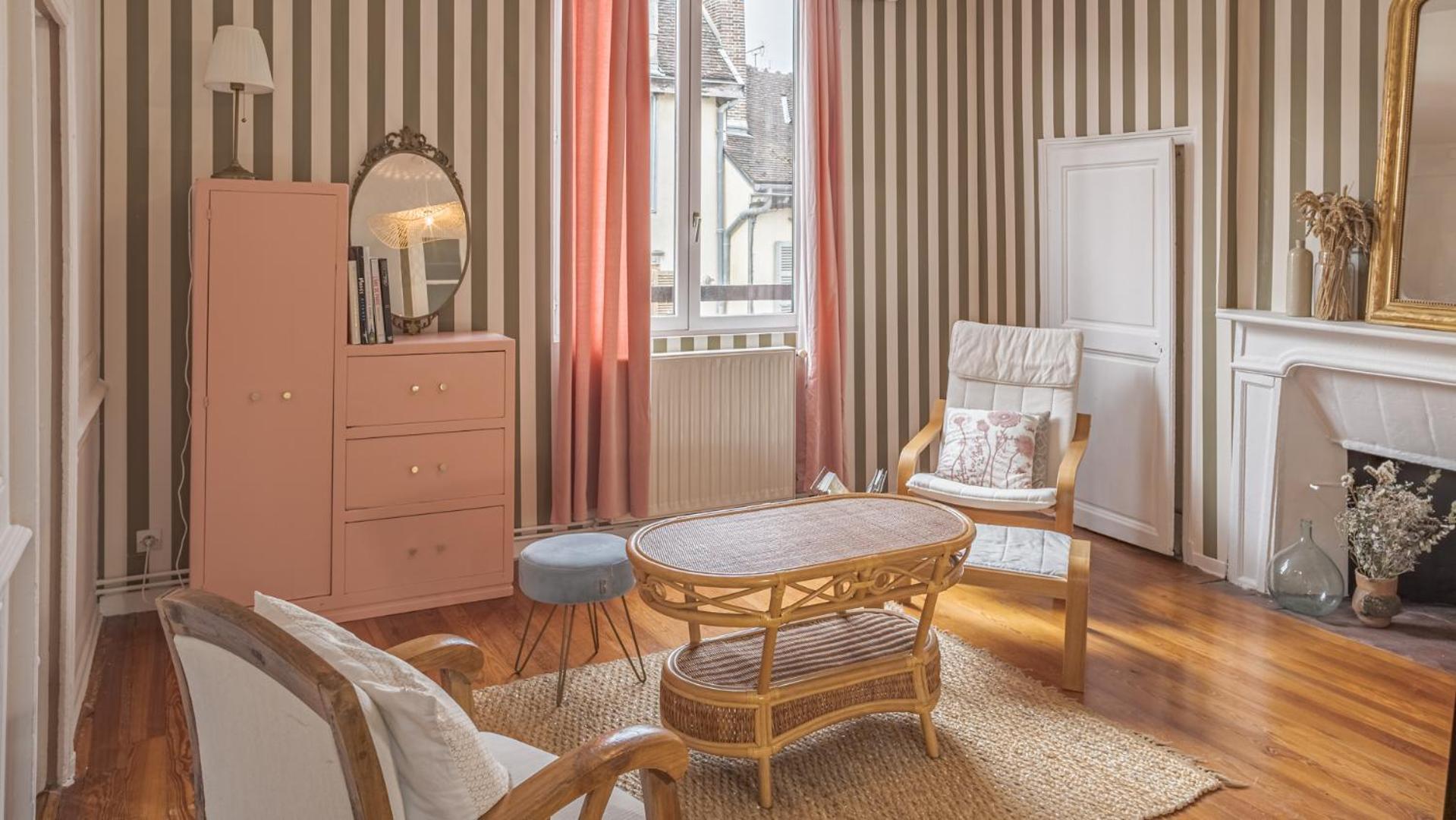 Ferienwohnung L'Ecrin De Charme Troyes Exterior foto