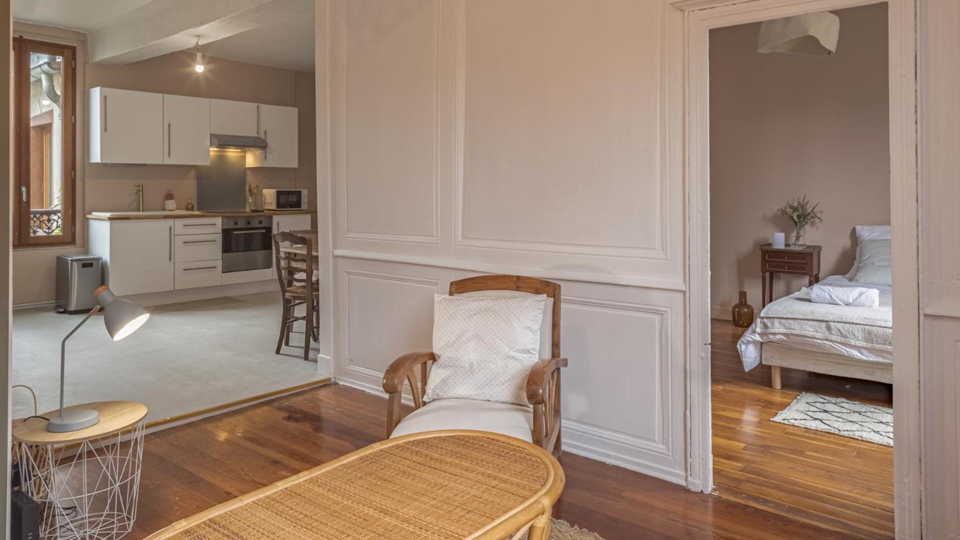 Ferienwohnung L'Ecrin De Charme Troyes Exterior foto